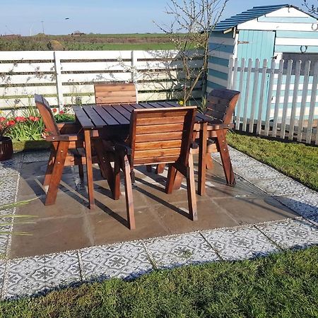 Middle Cottage Sandy Haven Beach Milford Haven Exterior photo